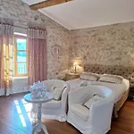 Pensión Le Relais De Pigasse 3*