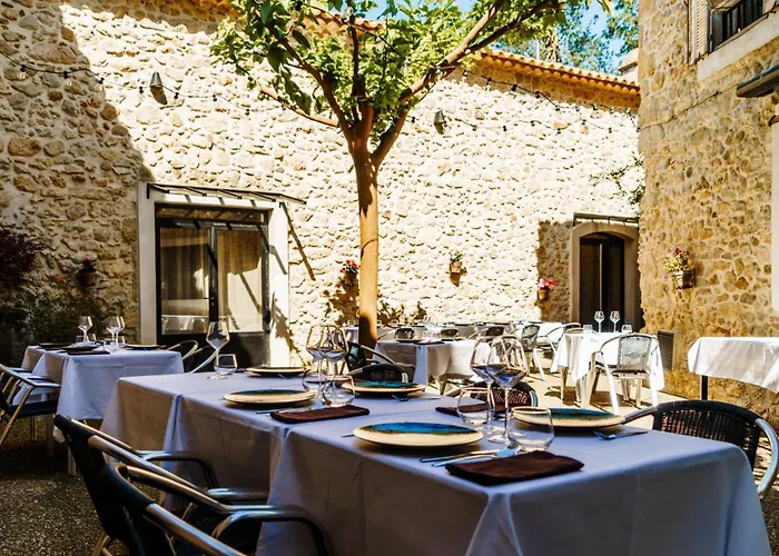 Le Relais De Pigasse Affittacamere 3*